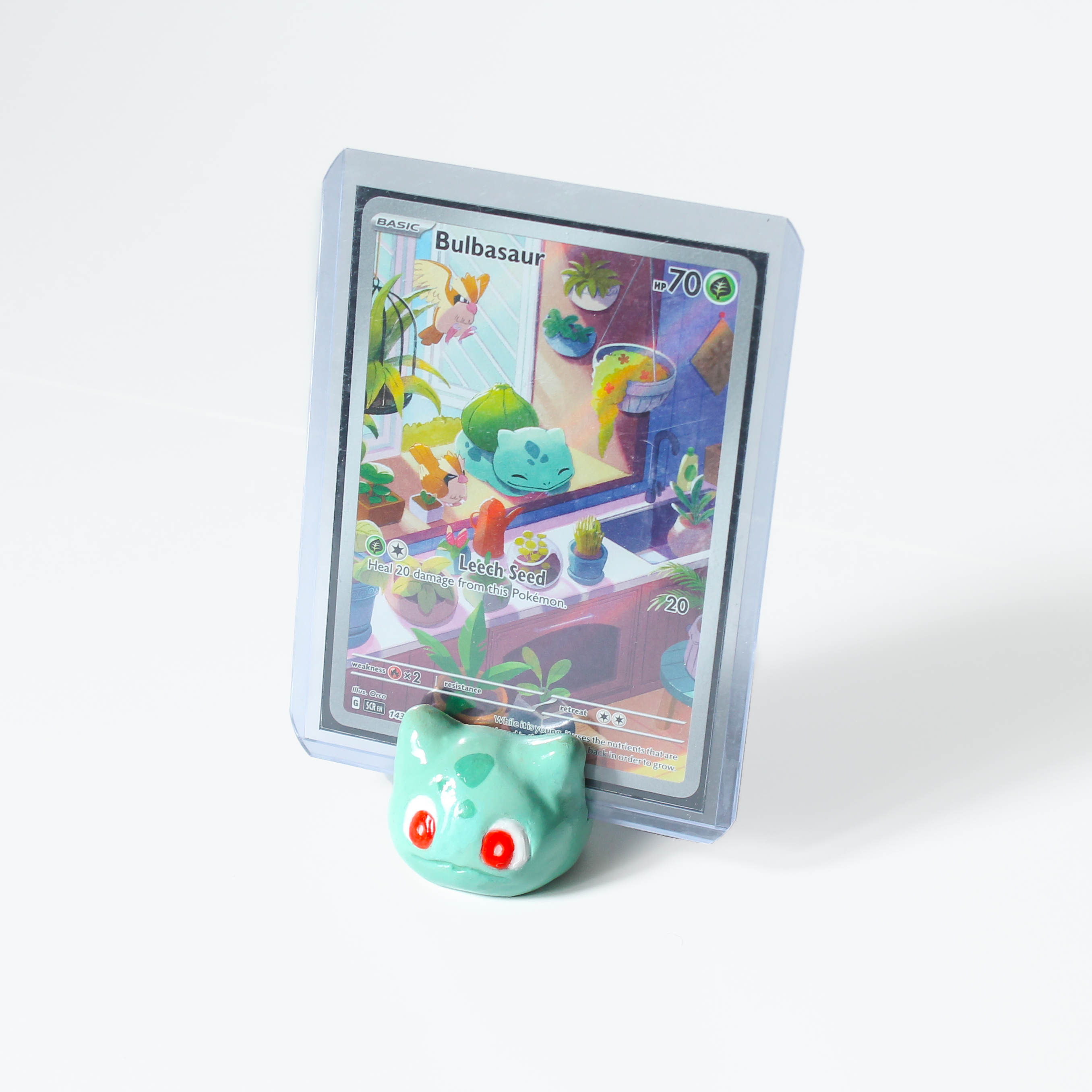Handmade top-loader display stand